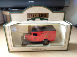 13008 1934 Model A Ford van
